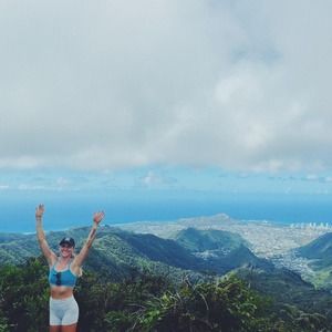 Meet your Posher, Roxanne